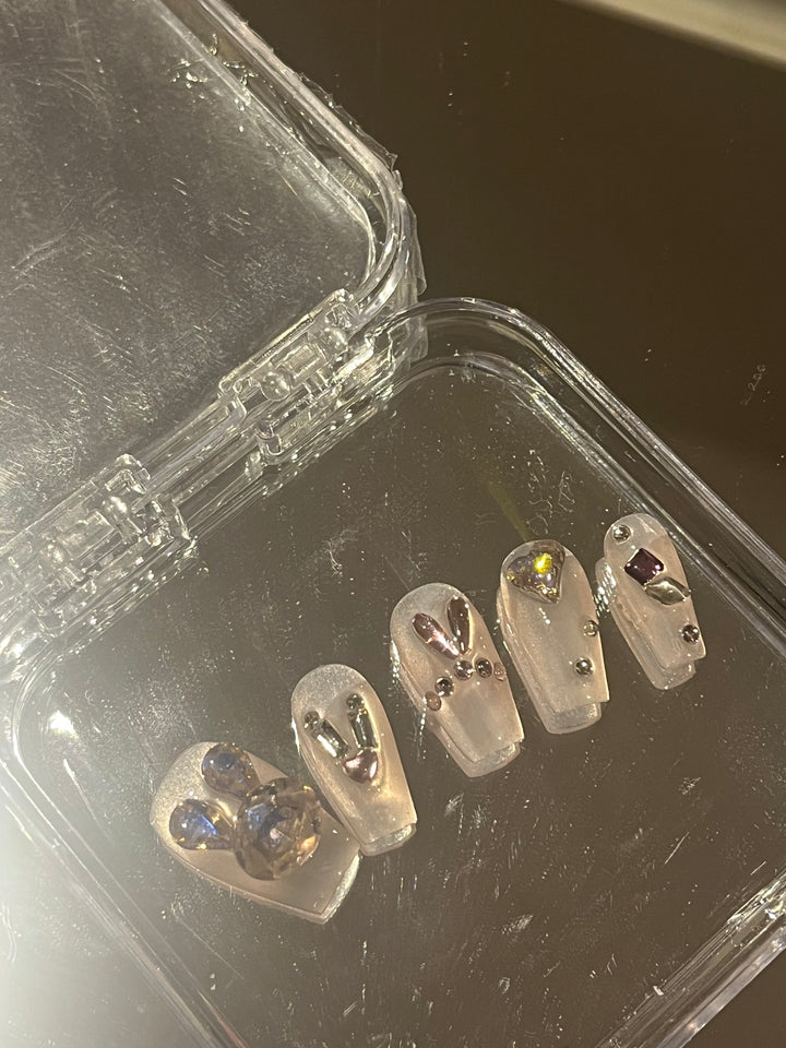 Press on nails - Pink Rabbit’s Crown