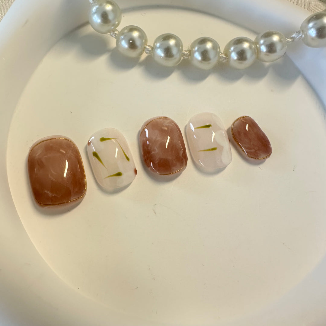 Press on nail - Natural Grace