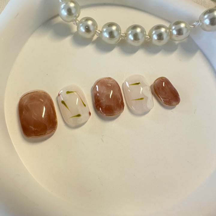 Press on nail - Natural Grace