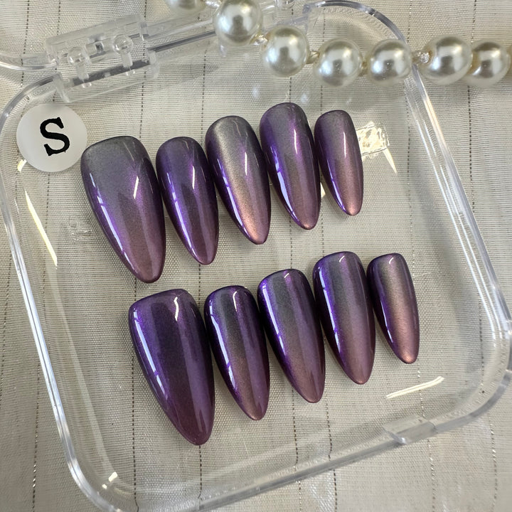 Press on nail - Amethyst Glow