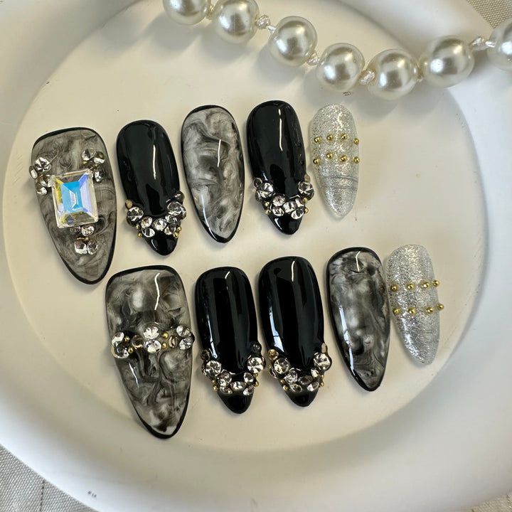 Press on nail - Ink & Marble