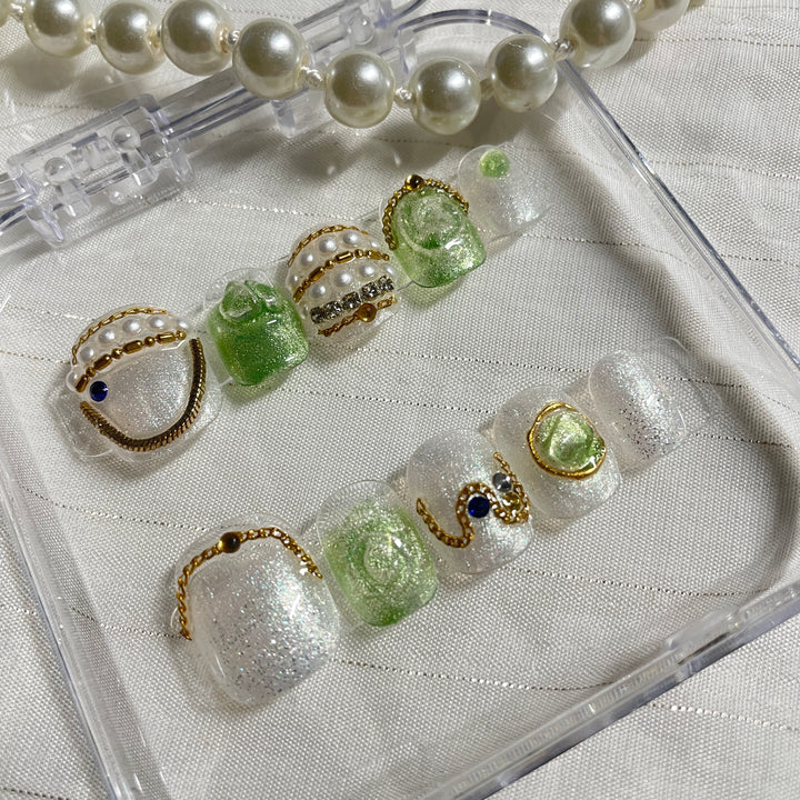 Press on nail - Royal green
