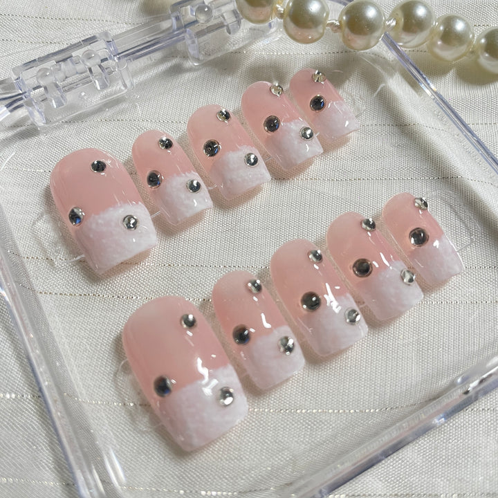 Press on nail - Blush Diamond