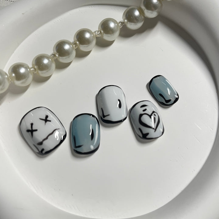 Press on nail - Hand paint