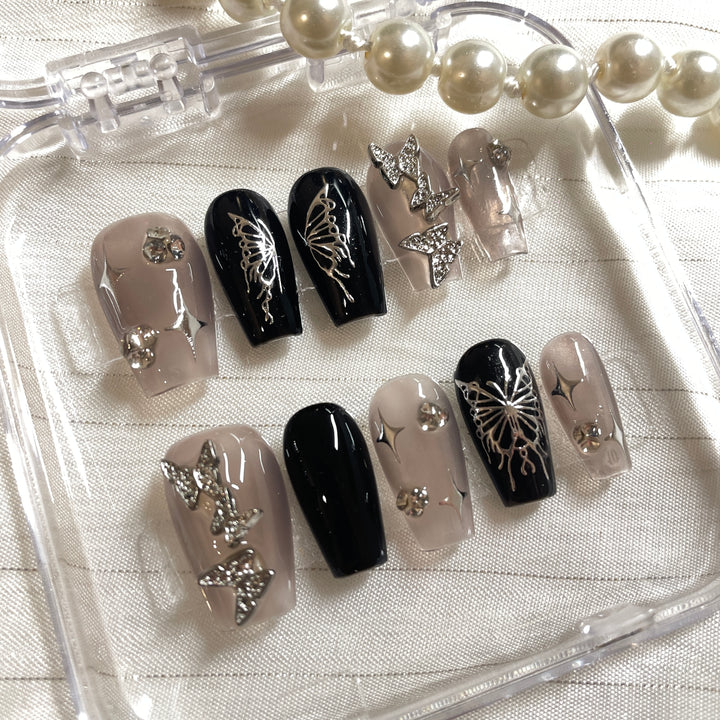 Press on nail - Gothic Butterfly