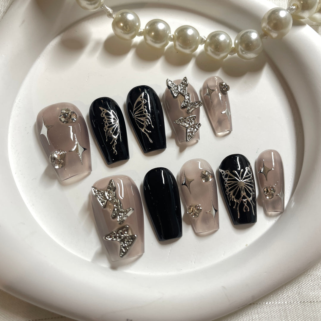 Press on nail - Gothic Butterfly