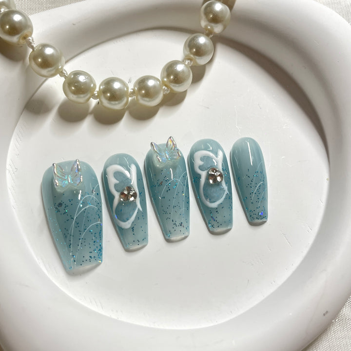 Press on nail - Icy Flutter