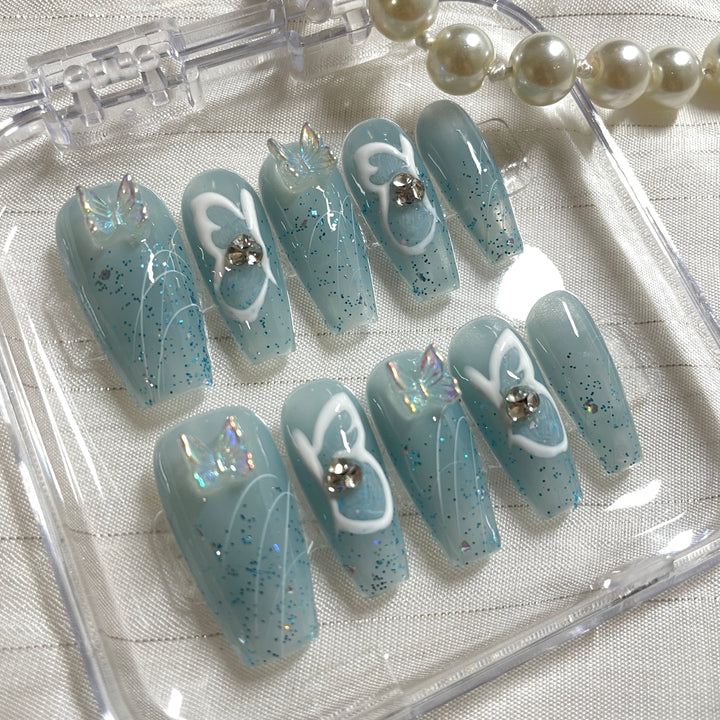 Press on nail - Icy Flutter